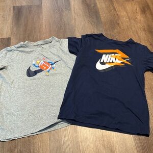 Nike Gray and Navy Graphic T-Shirts